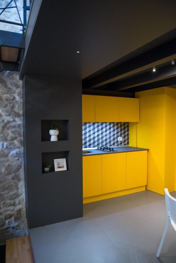 Il Piccolo Loft Holiday Home パラッツォーロ・アクレイデ エクステリア 写真