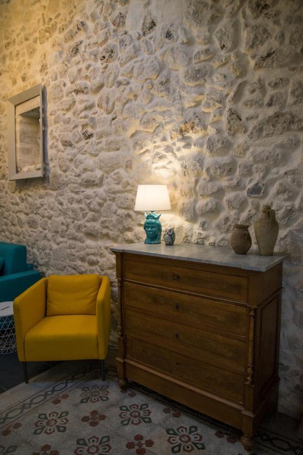 Il Piccolo Loft Holiday Home パラッツォーロ・アクレイデ エクステリア 写真